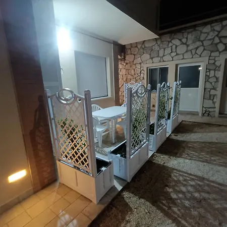 Casa Degli Ulivi 누마나